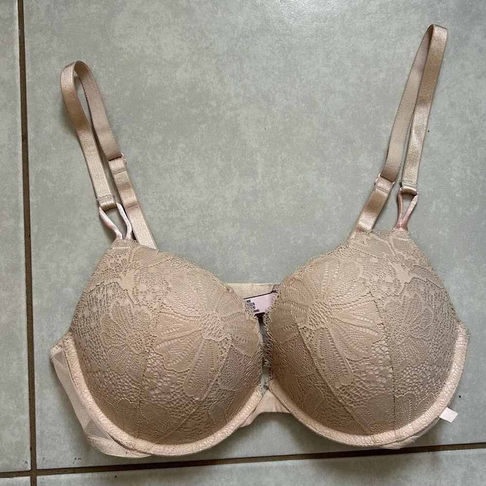 Elegant Lace Underwire Bra - Tan - Picture 1 of 10